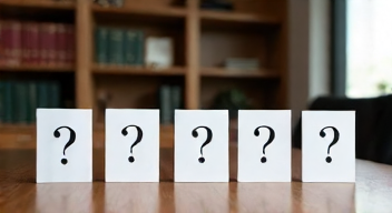 Die 5 meistgestellten Fragen (FAQ) zu fristlosen Kündigungen